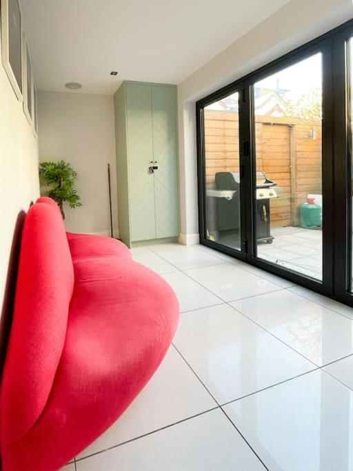 Edge14- Spacious, Stylish And Near The Beach! Newquay  Bagian luar foto