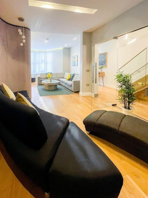 Edge14- Spacious, Stylish And Near The Beach! Newquay  Bagian luar foto
